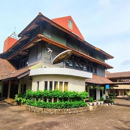 D'Arcici Hotel Plumpang Джакарта Екстер'єр фото