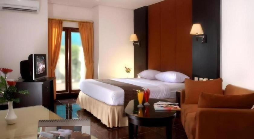 D'Arcici Hotel Plumpang Джакарта Екстер'єр фото