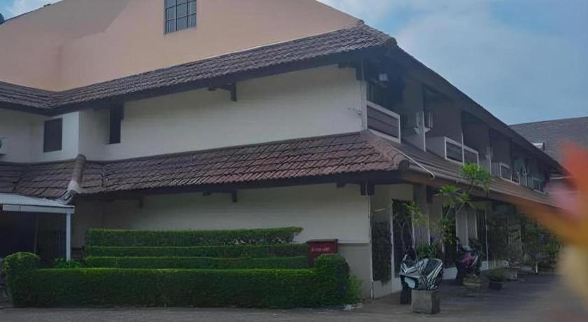D'Arcici Hotel Plumpang Джакарта Екстер'єр фото
