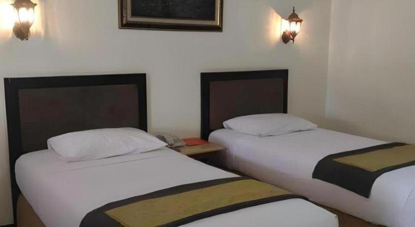 D'Arcici Hotel Plumpang Джакарта Екстер'єр фото