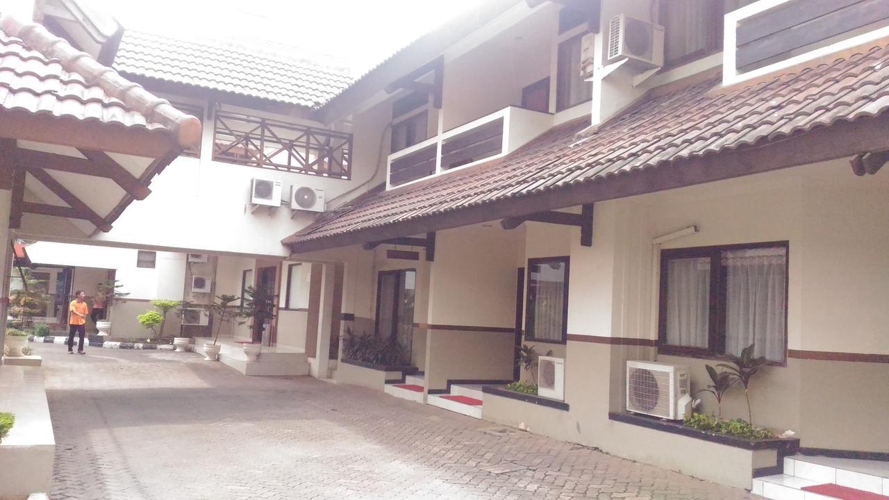 D'Arcici Hotel Plumpang Джакарта Екстер'єр фото
